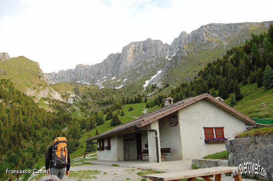 01 Alla Baita Cassinelli in vista del canale Bendotti.jpg